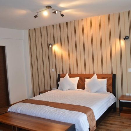 ניירובי We Hotel And Suites מראה חיצוני תמונה
