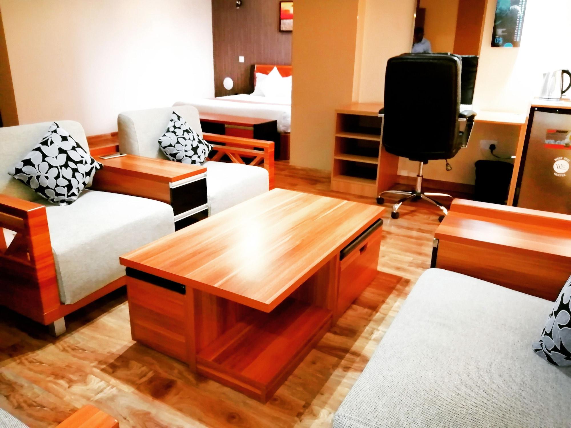 ניירובי We Hotel And Suites מראה חיצוני תמונה