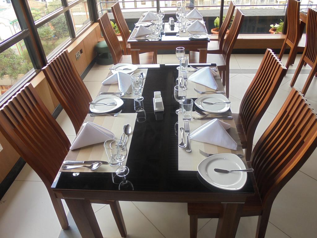 ניירובי We Hotel And Suites מראה חיצוני תמונה