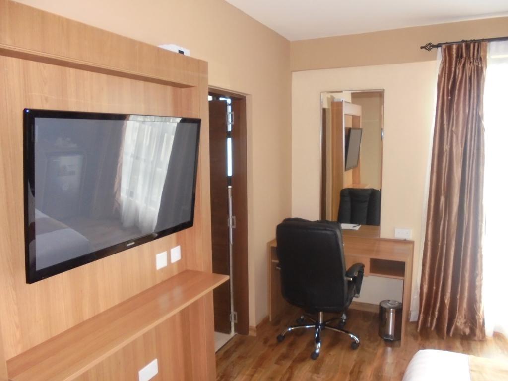ניירובי We Hotel And Suites מראה חיצוני תמונה