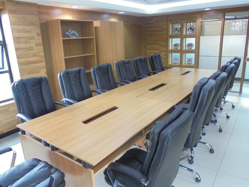 ניירובי We Hotel And Suites מראה חיצוני תמונה