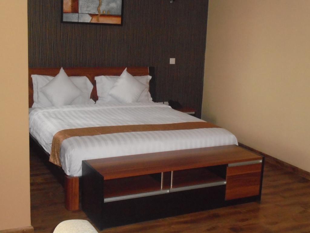 ניירובי We Hotel And Suites מראה חיצוני תמונה