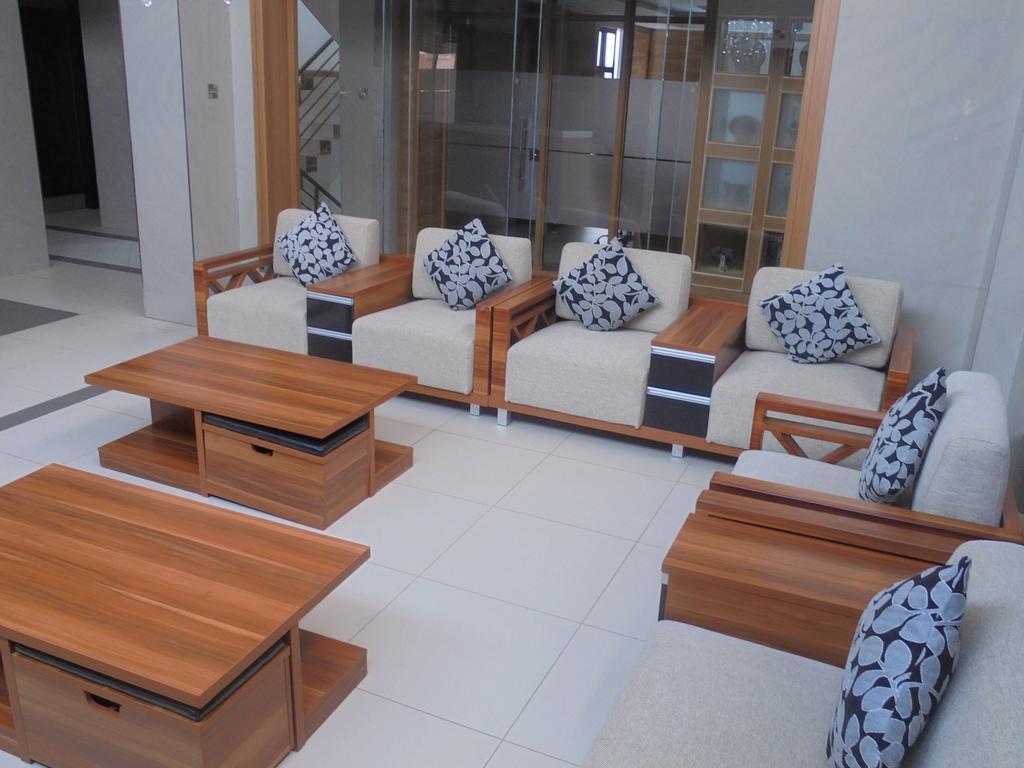 ניירובי We Hotel And Suites מראה חיצוני תמונה