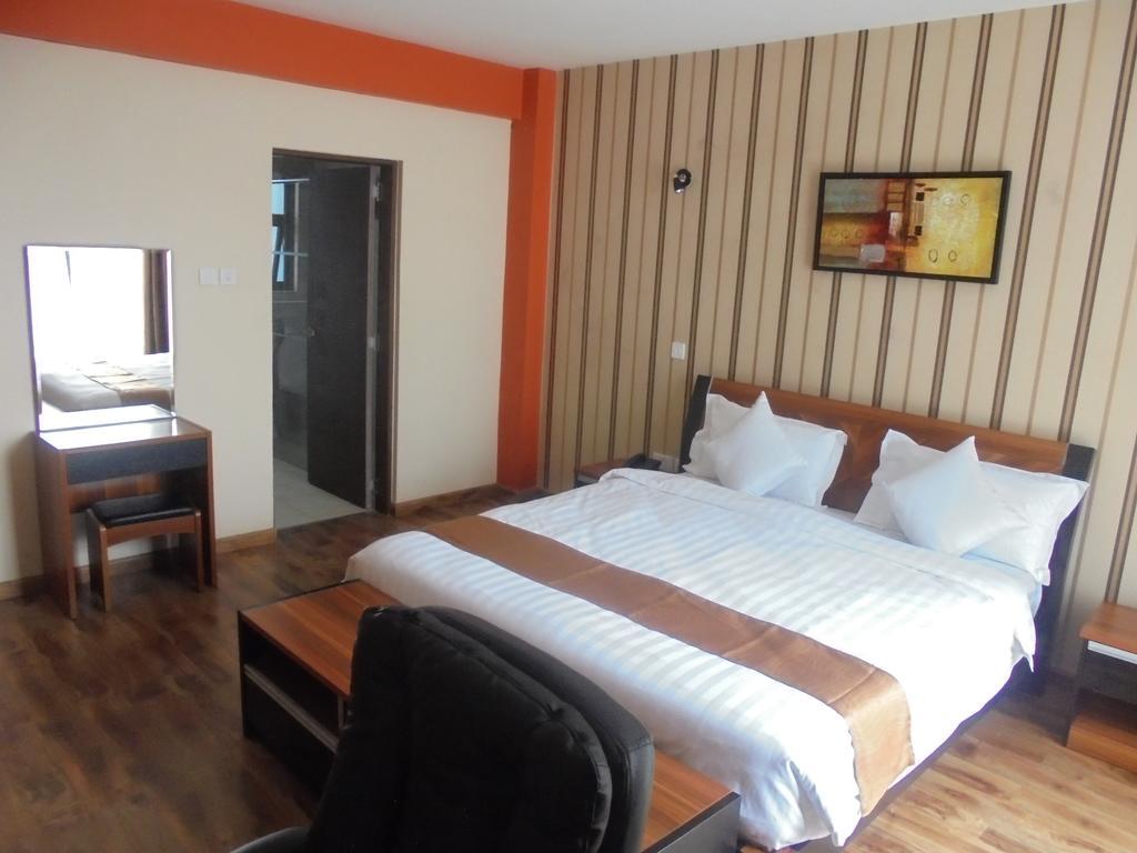 ניירובי We Hotel And Suites מראה חיצוני תמונה