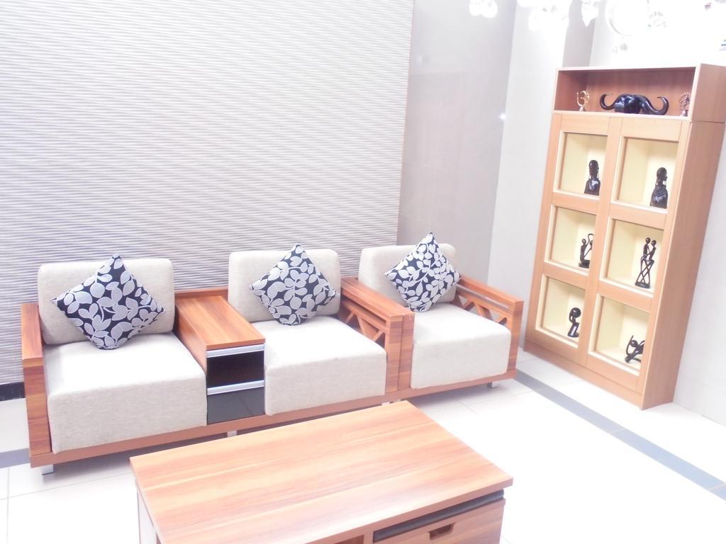 ניירובי We Hotel And Suites מראה חיצוני תמונה